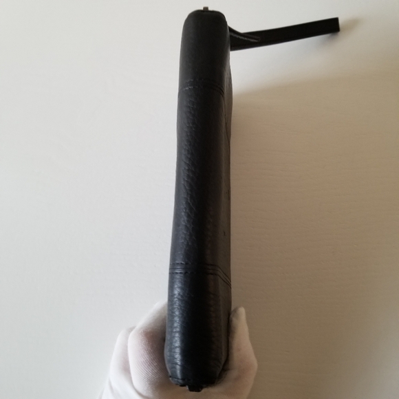 Duluth Leather Wallet Wristlet - Picture 10 of 10